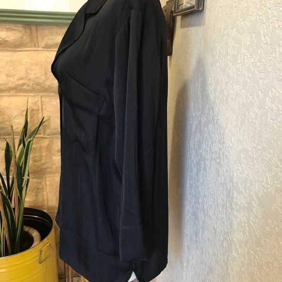 2 for $26 NWT VAN WINKLE & CO Solid Soft Satin Top - Size Large - Picture 4 of 10